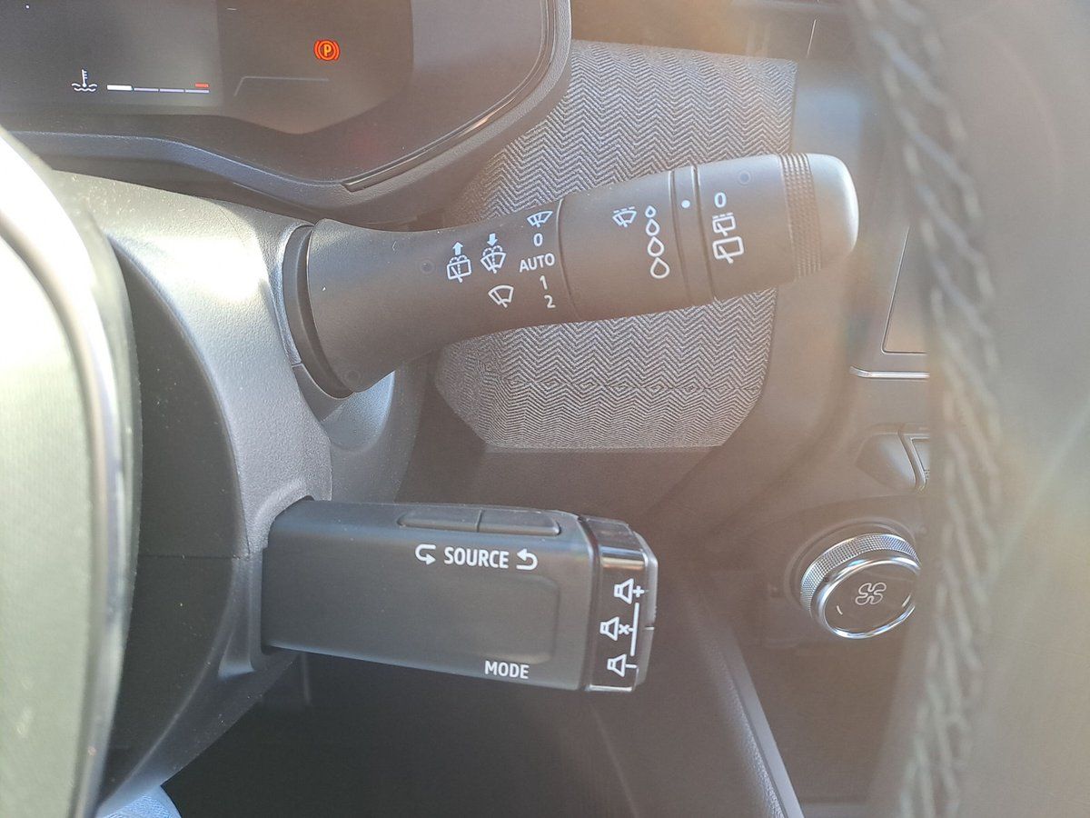 Renault Clio - Bild 23