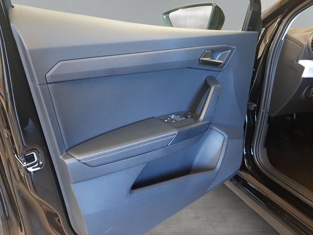 Fahrzeugabbildung Seat Arona Style 1.0TSI LED SitzHz 18" Klimaaut. 0,99