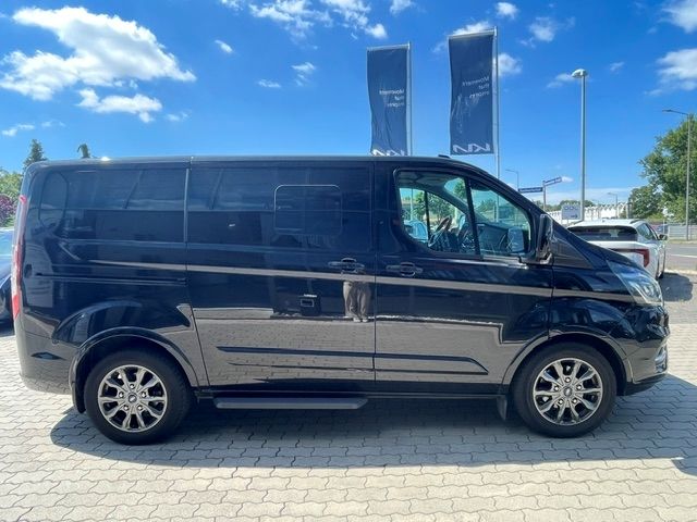 Fahrzeugabbildung Ford Tourneo Custom 320 L1 Titanium X Kamera AHK