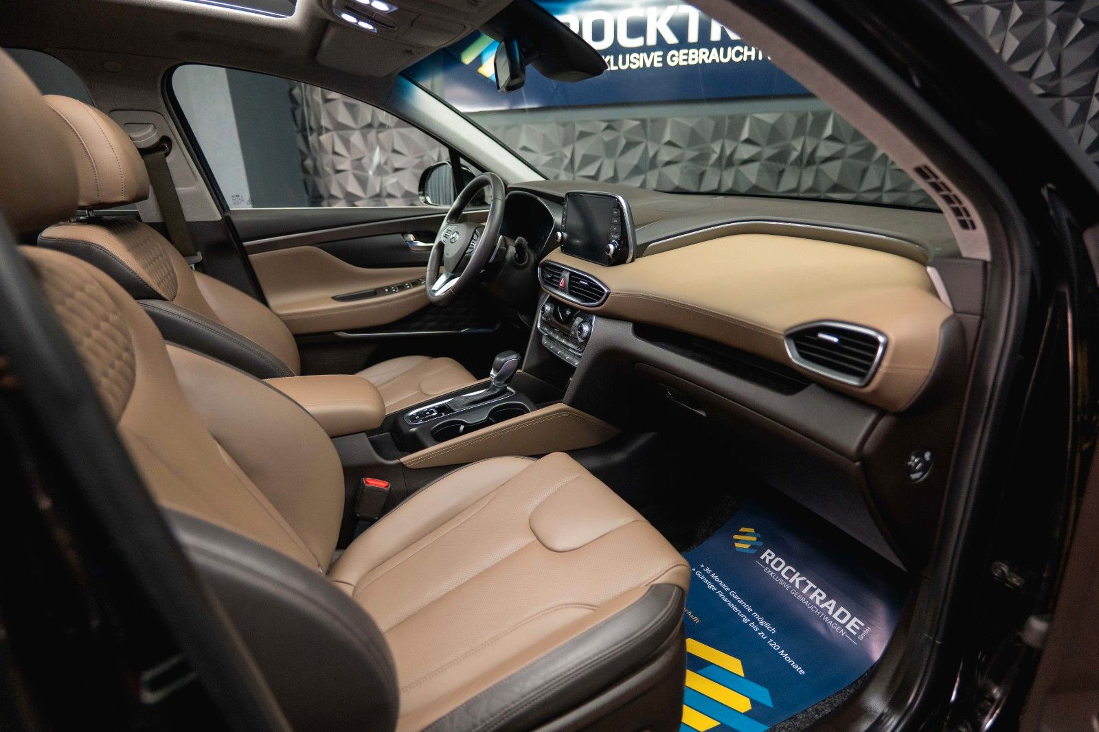 Fahrzeugabbildung Hyundai SANTA FE Premium 4WD 8G *Pano*360*LED*ACC*HUD*