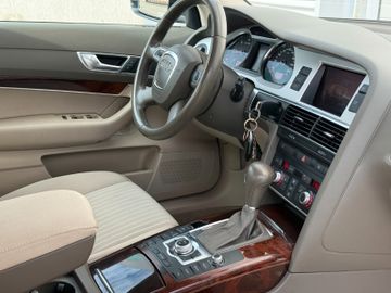 Audi A6 - 12