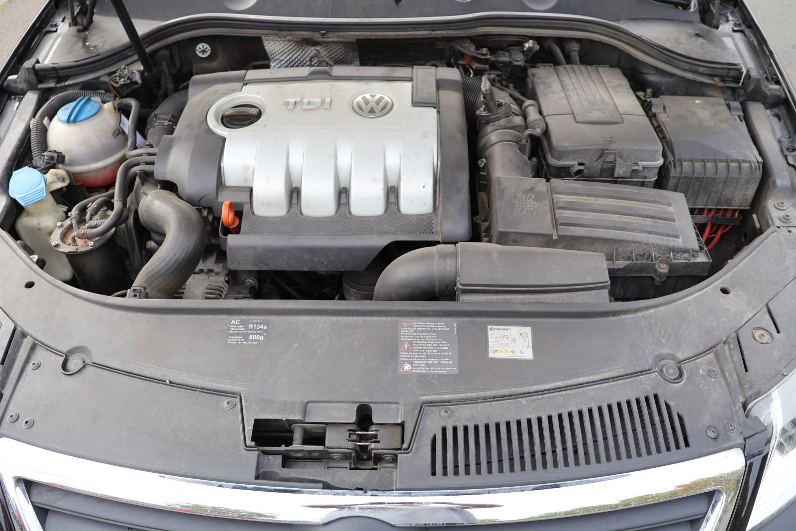 Volkswagen Passat 2006 — photo 15