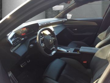 Peugeot 408 - 7