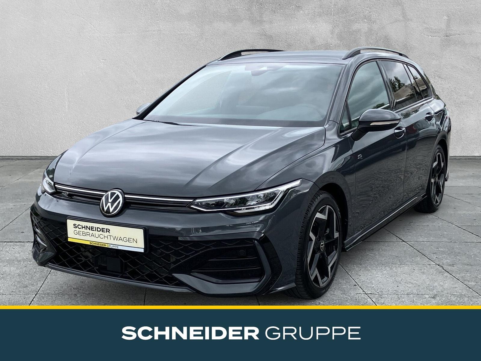Volkswagen Golf VIII VARIANT 1.5 eTSI R-LINE KAMERA+ACC+SHZ
