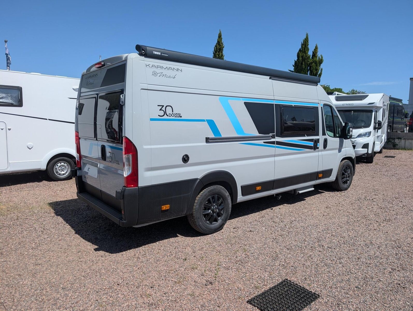 Fahrzeugabbildung Karmann Davis Trendstyle DA 620 TSC Dörr-Paket 30 Jahre