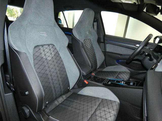 Golf 2.0 TSI R-Line DSG AHK KAMERA LED PLUS