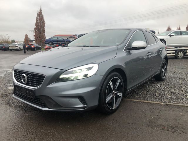 Volvo V40 R-Design D3 150Ps Xenon_Pano_Navi_Kamera