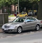 Mercedes-Benz Merzedes benz 220 CDI W211  197000km - Mercedes-Benz 220 in Köln
