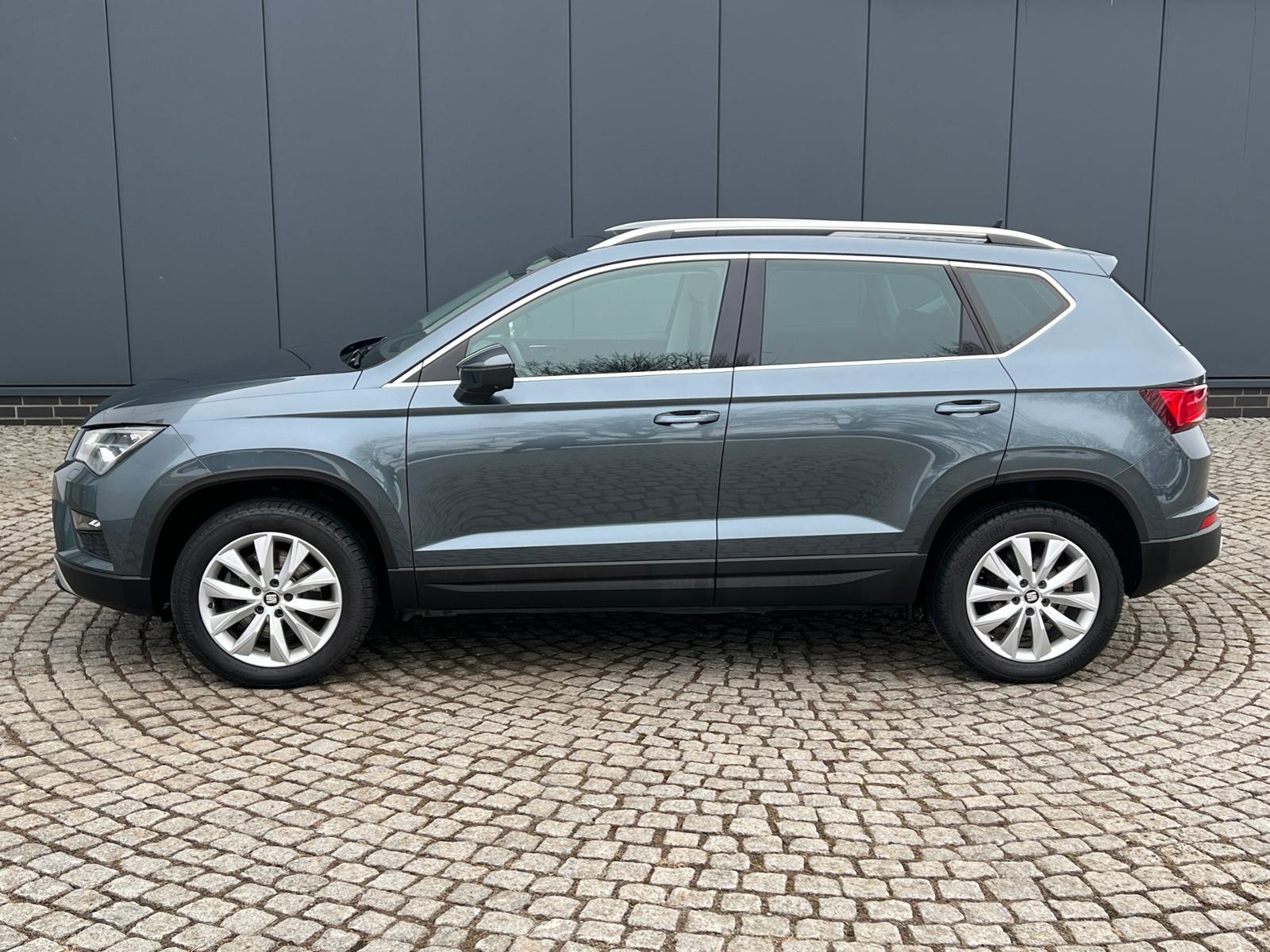 Seat Ateca Style 1.4 TSI *LED, Navi, Pano, 17''-LM*