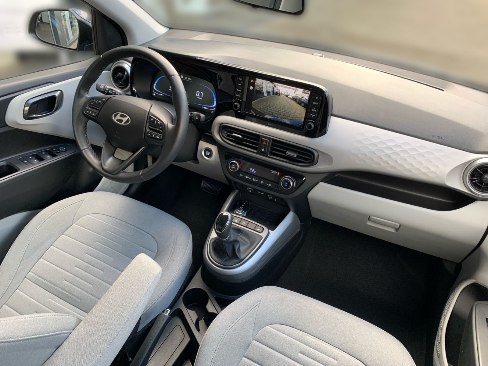 Fahrzeugabbildung Hyundai i10 1.2 A/T Prime Navi Kamera