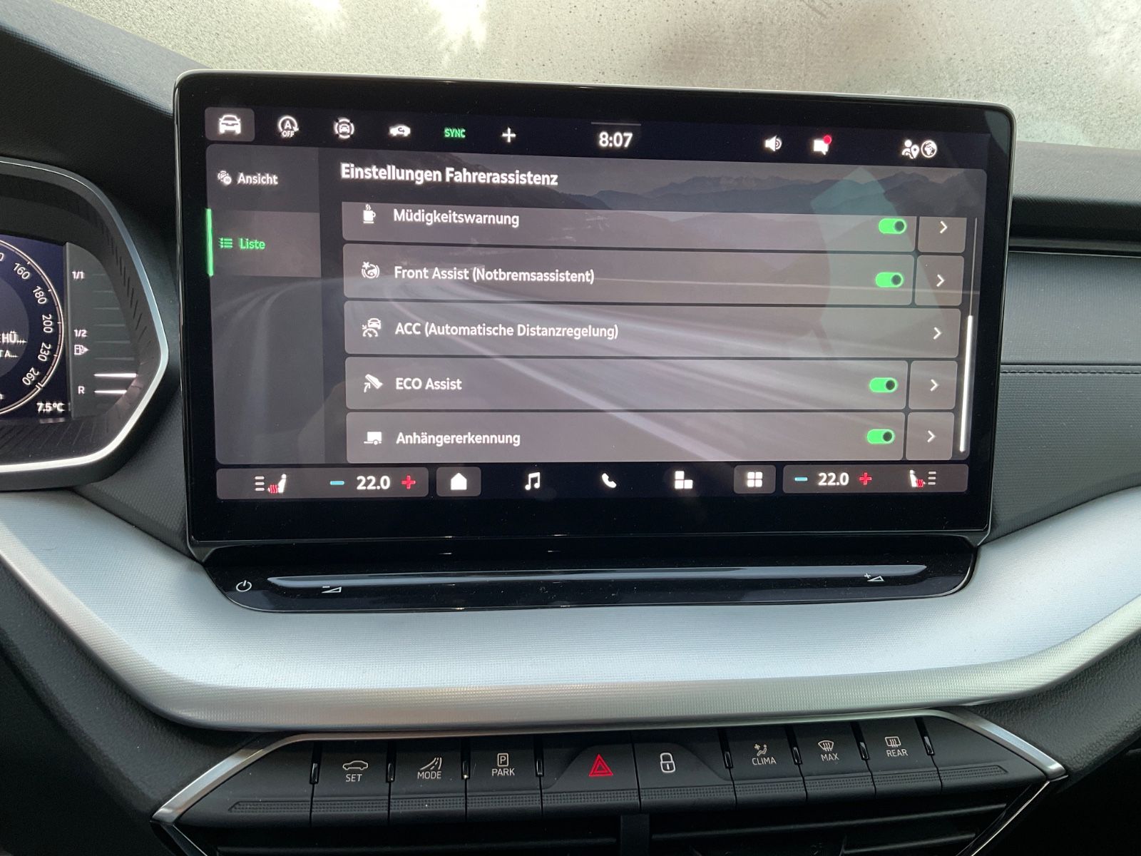 Fahrzeugabbildung SKODA Octavia Combi 2.0 TDI DSG,ACC,AHK,Navi,Kamera