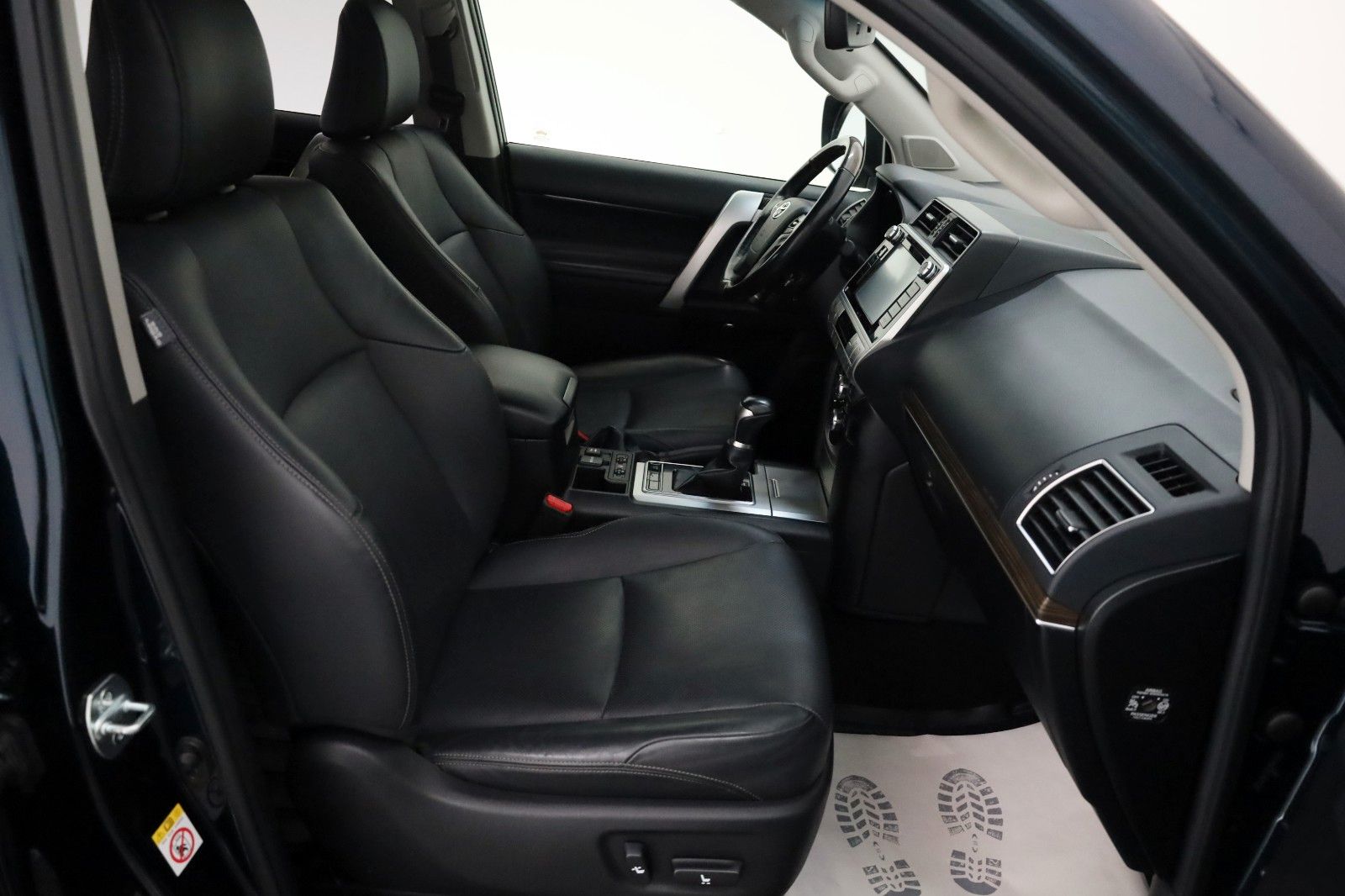 Fahrzeugabbildung Toyota Land Cruiser Executive,Leder,Navi,Sitzlüft., AHK