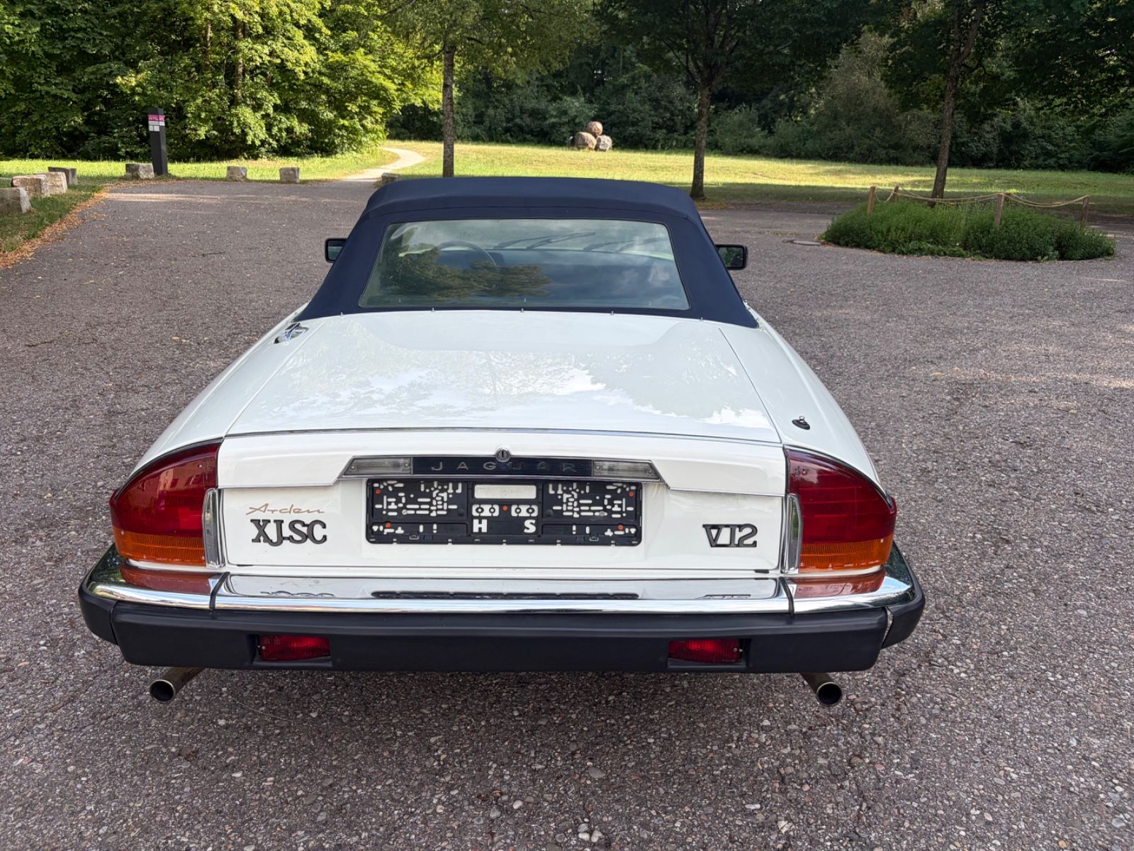 JAGUAR XJSC 13