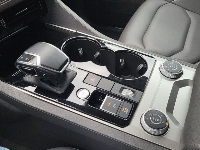 Touareg 3.0 V6 TDI Atmosphere R-Line 4M Luft AHK