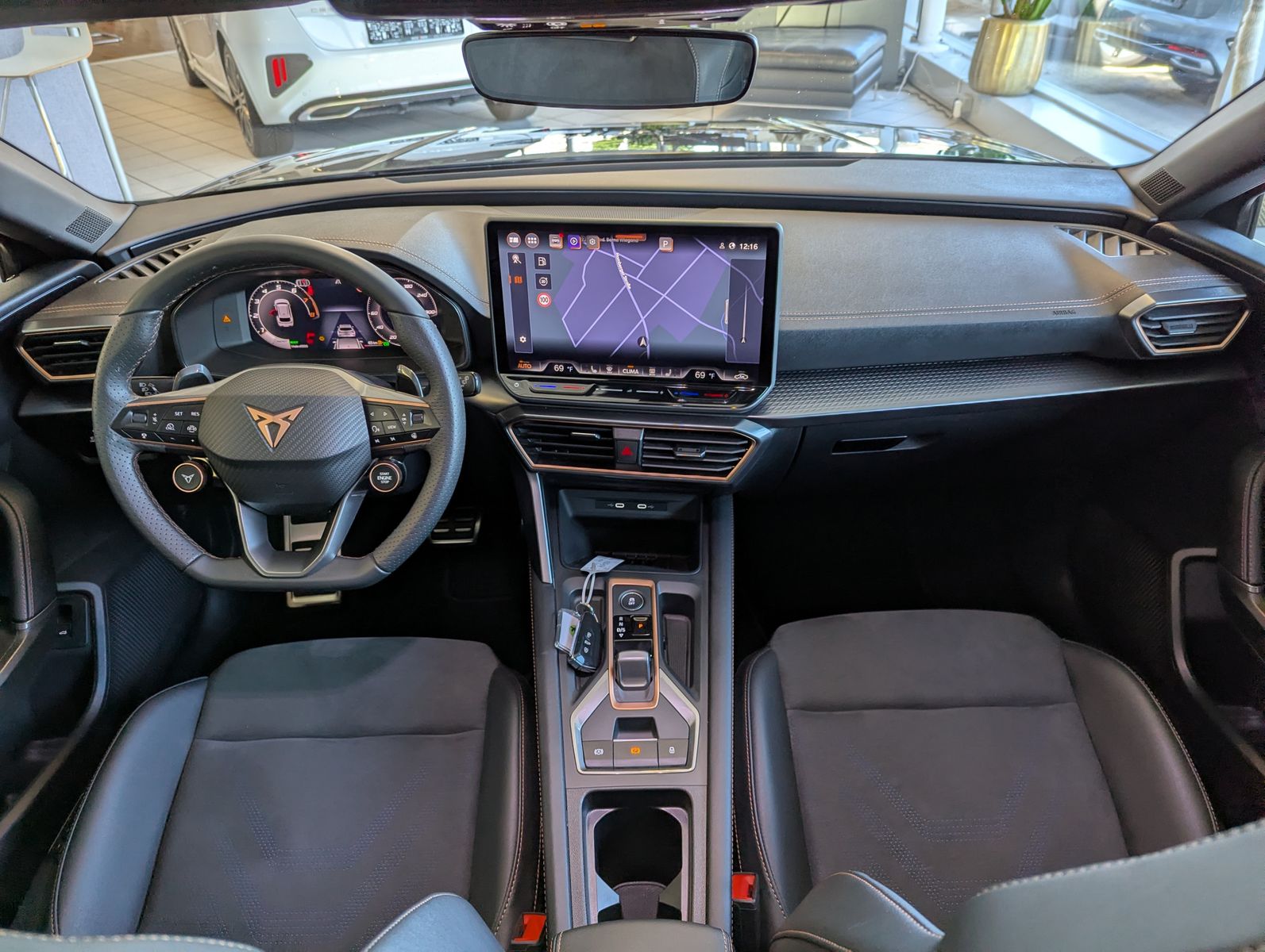 Fahrzeugabbildung CUPRA Leon 1.5 eTSI DSG Skyline Dinamica Memory AHK 19
