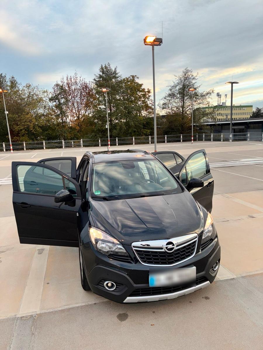 Opel Mokka 2014 — вигляд ззаду