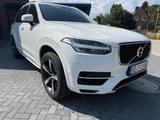 Volvo XC90 D5 AWD Geartronic Momentum  - Volvo XC90 in Lübeck