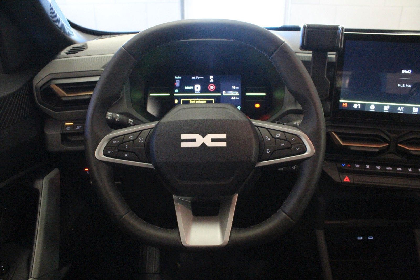 Fahrzeugabbildung Dacia Duster hybrid-G 150 4x4 Extreme  MY26