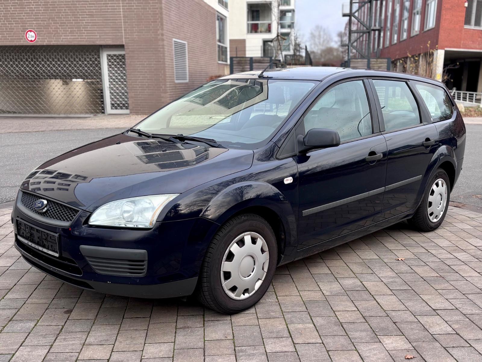 Ford Focus Turnier 1.6 |1.Hand|Klima|AHK|TÜV Neu|