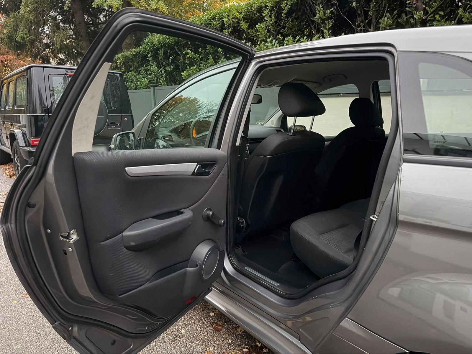 Mercedes-Benz B170 2008 — photo 13
