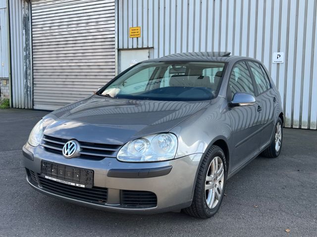 Volkswagen Golf V Lim. Trendline 1.6