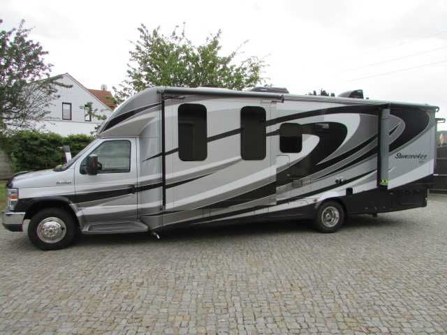 Ford E450 Forest River 2800QS  Sunseeker GTS