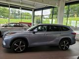 Toyota Highlander 2.5 Hybrid Luxury/AHK/WKR - Toyota Highlander: Automatik