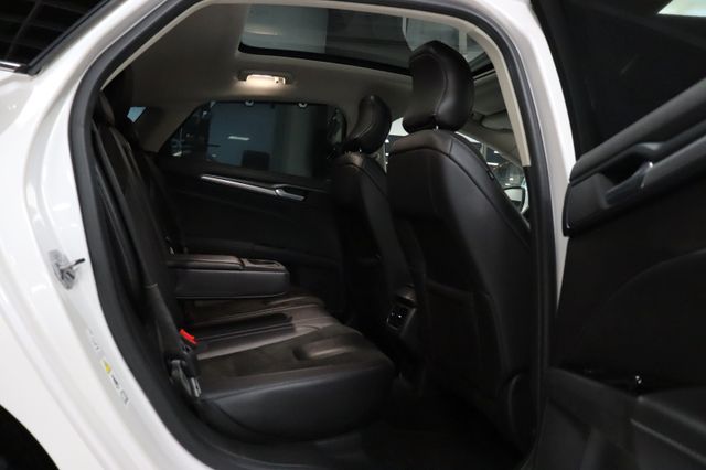 Fahrzeugabbildung Ford Mondeo Lim. Titanium 1HAND|VOLL.AUSSTATTUNG|