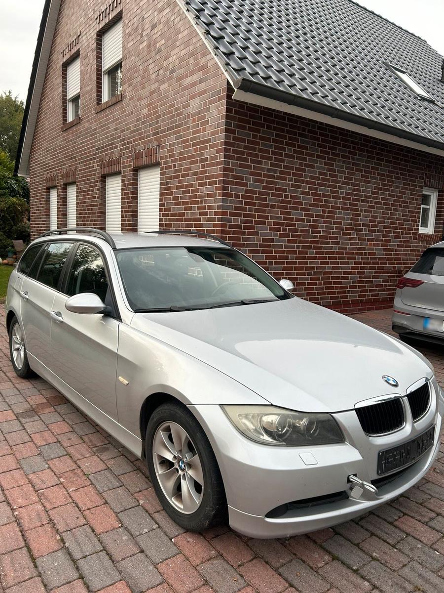 BMW 318 2006 — photo 11