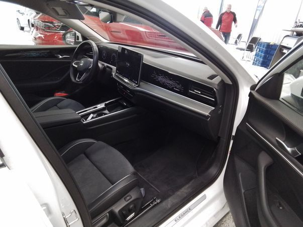 Volkswagen Passat Variant - Bild 8