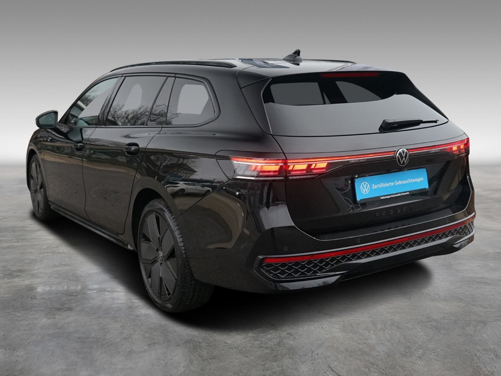 Volkswagen Passat Variant 1.5 eHybrid R-Line Massage LED foto 4
