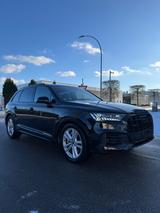 Audi Q7 55 TFSI e qu. S line 22" B&O Luftfahrw. Laser - Audi Q7: 22
