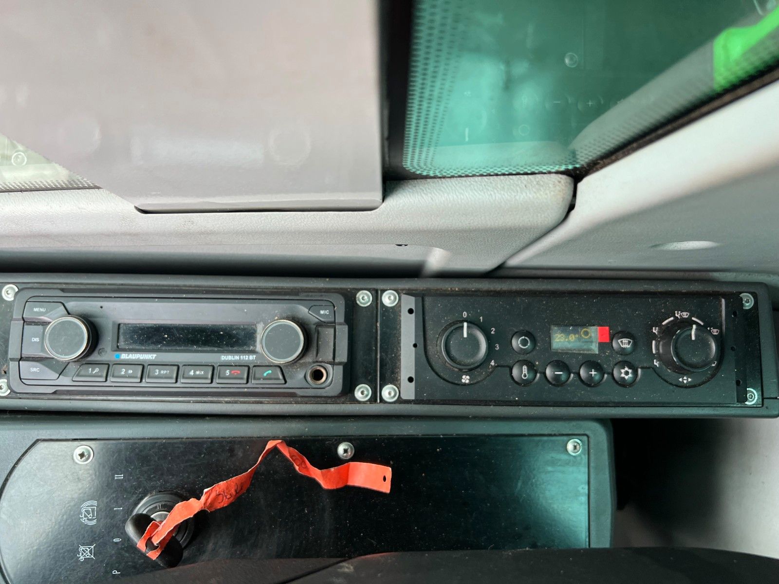 Fahrzeugabbildung Sennebogen 718 / inkl. Vosch Fällzange / nur 1.965h!