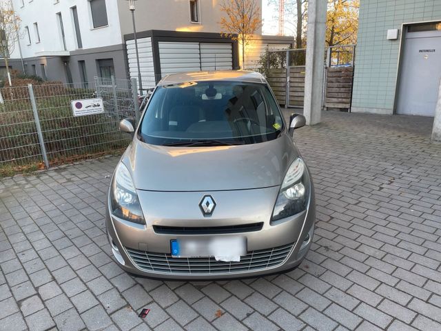 Renault scenic 1.4 113000km 7 setze 6 gang...