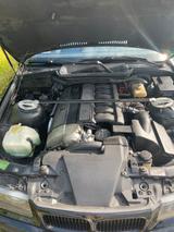 BMW 325 e36 - BMW 325: Cabrio, E36