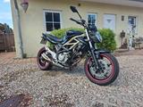 Suzuki GLADIUS SFV 650  A2 gedrosselt - SUZUKI GLADIUS SFV 650