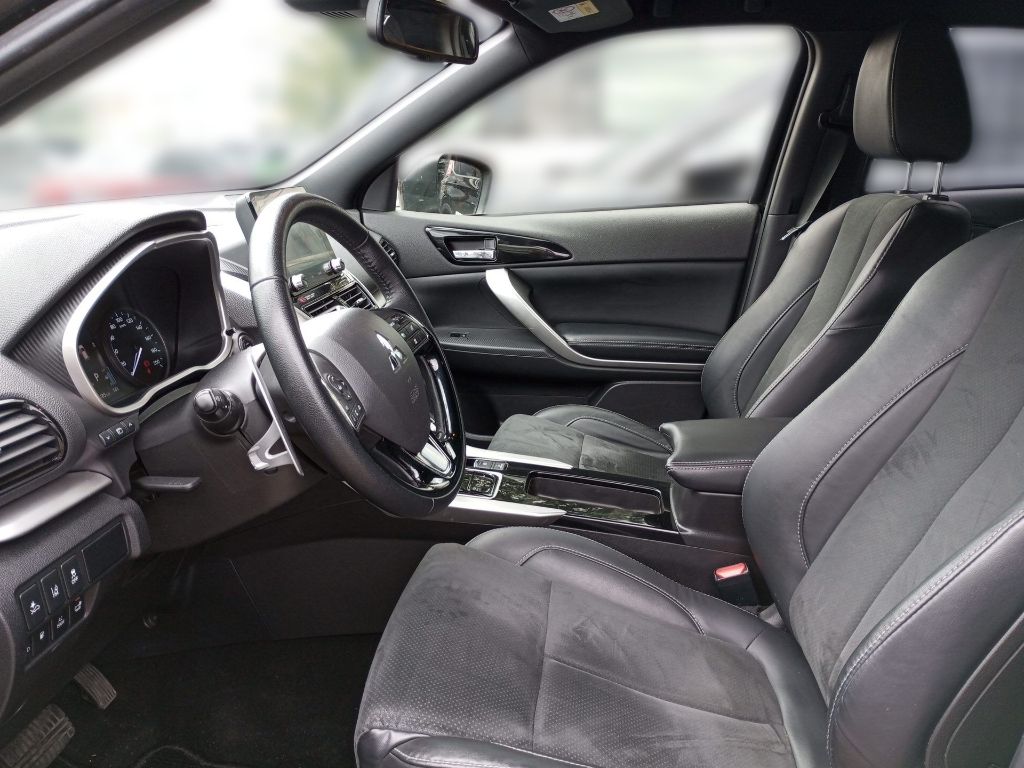 Fahrzeugabbildung Mitsubishi Eclipse Cross Plug-in Hybrid PLUS Select AHK