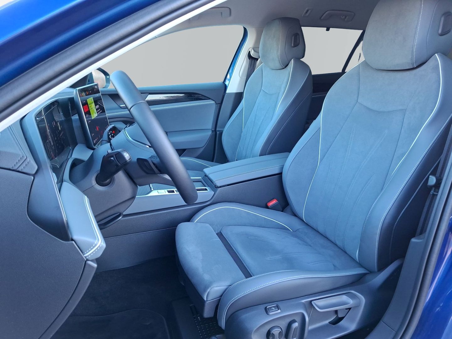 Passat Variant 1.5 eTSI DSG Business *KAMERA*NAV