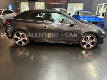 Volkswagen Golf - 5