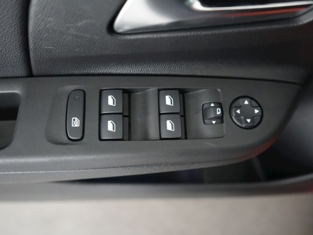 Corsa-e F ELEGANCE 50kWH AT+LED+SITZHEIZUNG+PARK