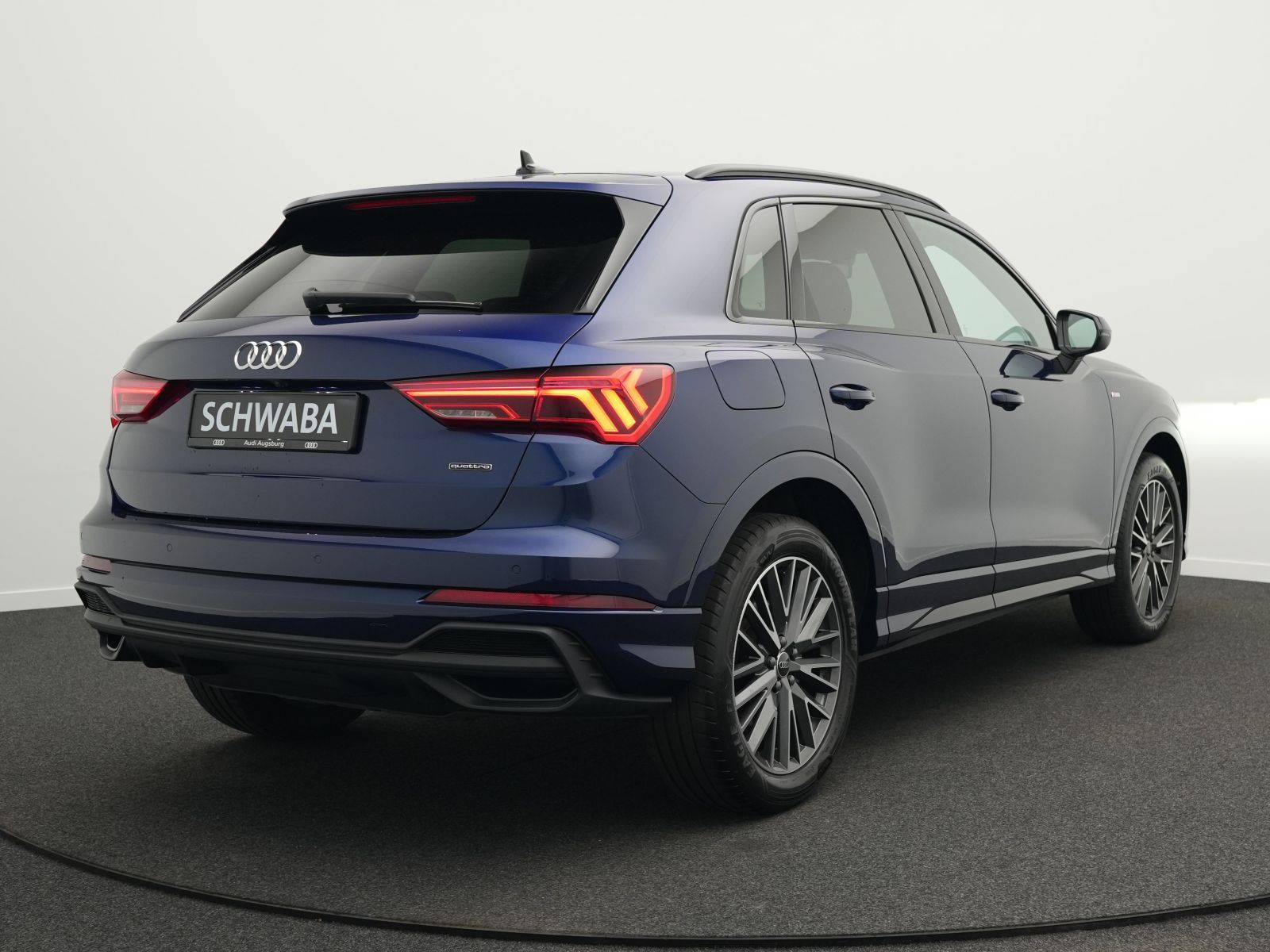Audi Q3 45 TFSI qu. *2x S line*Opt.schw*AHK*KAM*19"* foto 3