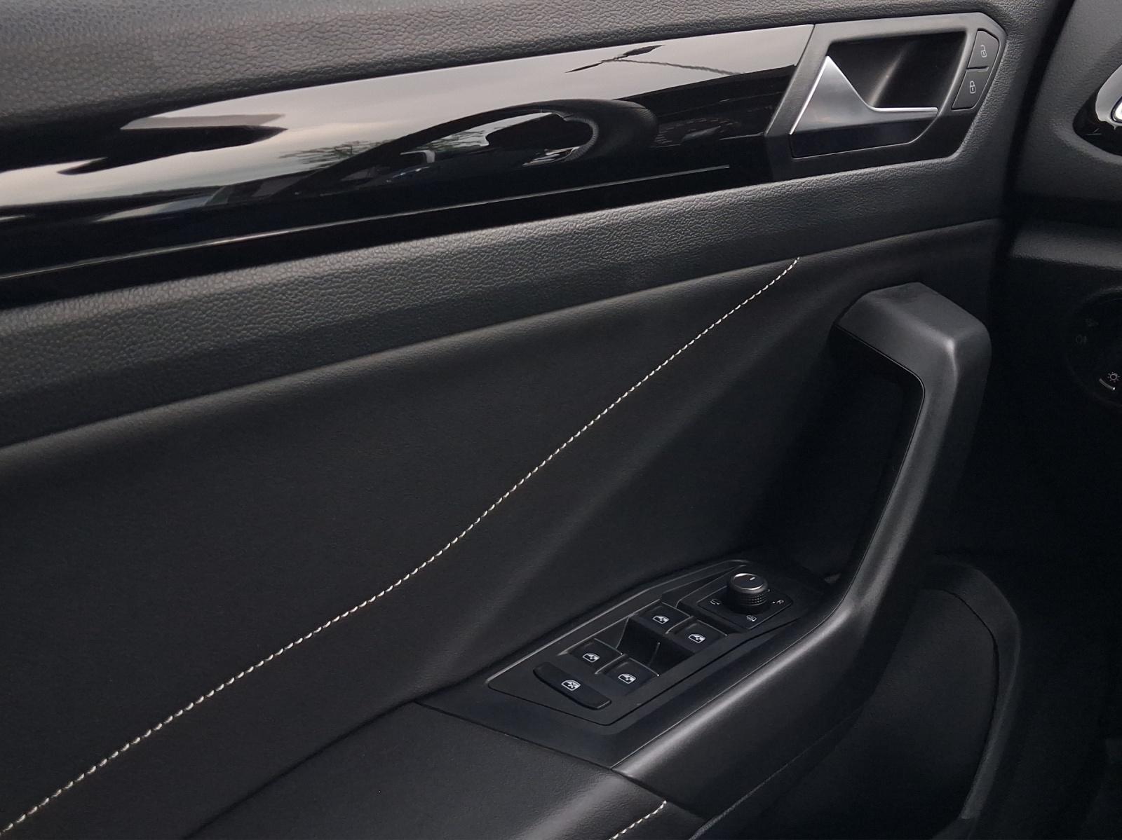 Volkswagen T-Roc 1.0 l TSI R-Line, миниатюра 13