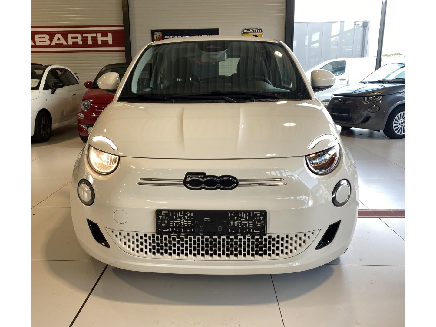 Fiat 500 e*Keyless Go *Apple Car Play *Tempomat