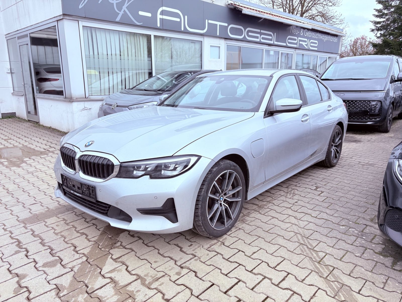BMW 330e Lim. Advantage|1.Hand|Virtual|Totwinkel|AHK