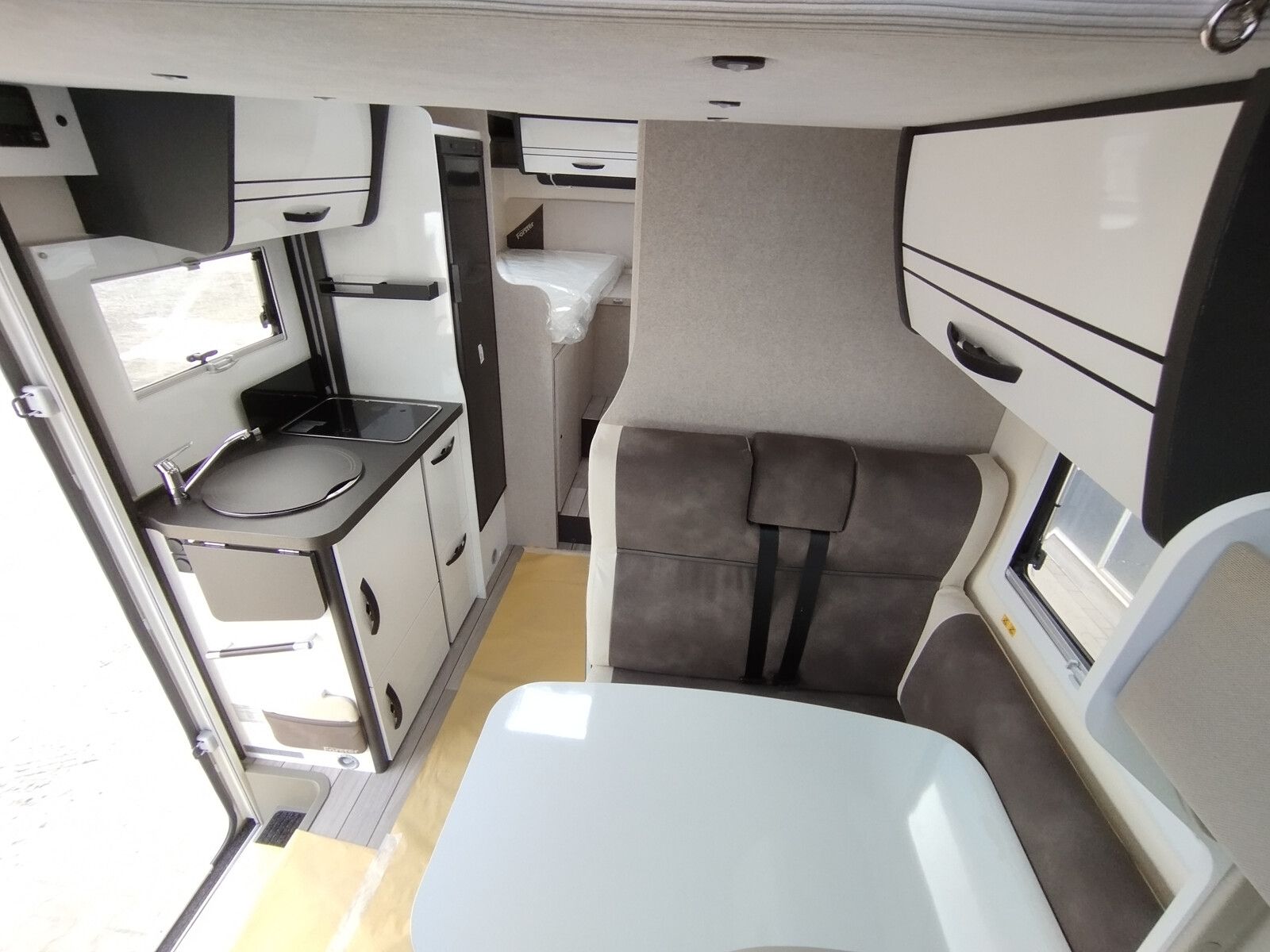 Fahrzeugabbildung Forster T FT669EB 6860,- EUR Sondernachlass / 3,65t