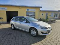 Opel Astra J Sports Tourer Edition*Navi*AHK*