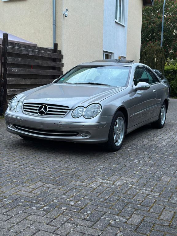 Mercedes-Benz CLK 200