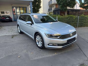 Volkswagen Passat Variant - 8