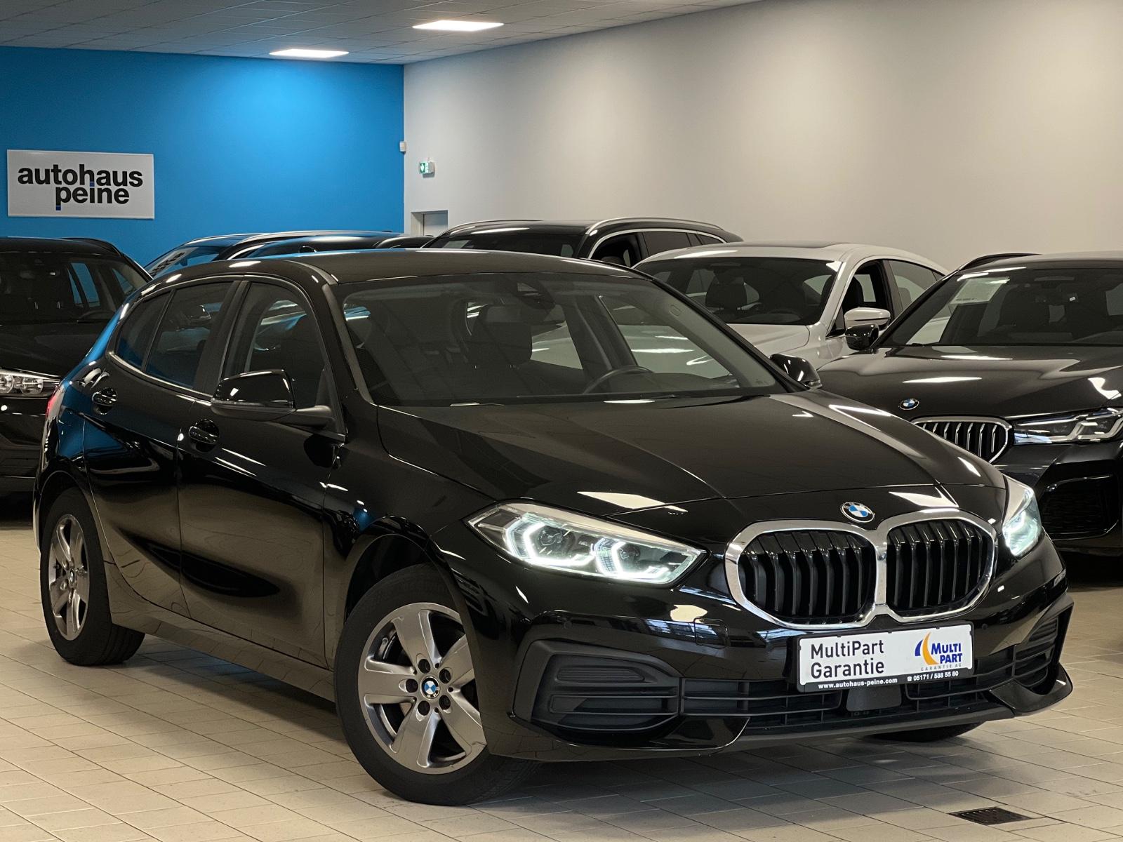 BMW 118i Advantage Aut/Navi/AHK/LenkrHeiz/LED/WLAN