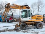 Liebherr A 902 Litronic - Liebherr 902